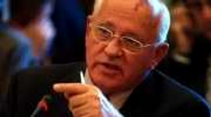Gorbaciov: ''Democraţia a ajuns o farsă în Rusia''