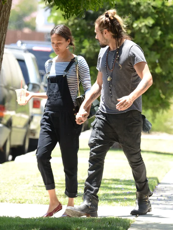 zoe saldana cu burtica jpeg