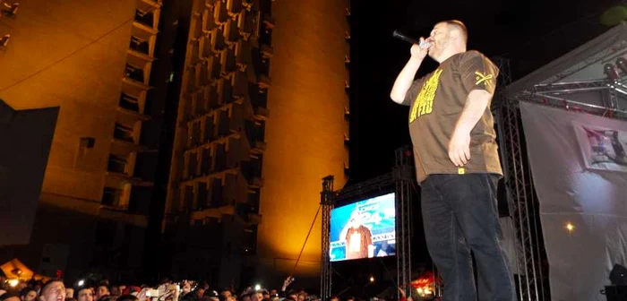 Printre spectatori s-au putut observa zeci de copii, care fredonau versurile pieselor fără perdea  FOTO  Cristina Cîcău