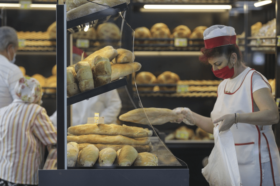 Cel mai mare producător de pâine din România a fost vândut unui mare grup mexican