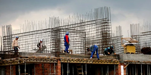 Muncitorii din construcții rămân fără locuri de muncă în sezonul rece