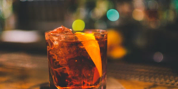 Cocktail Negroni / Foto Unsplash.com