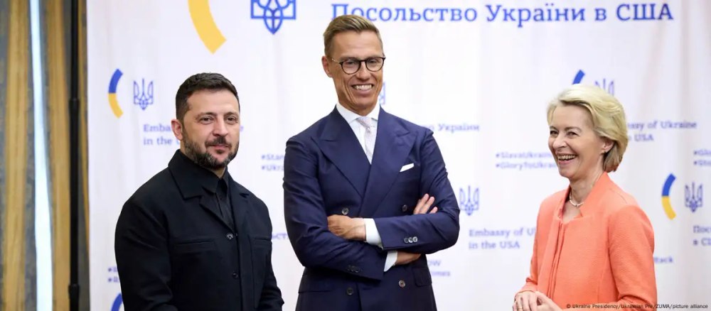 Tăcerea României și de ce nu poate fi ca Finlanda