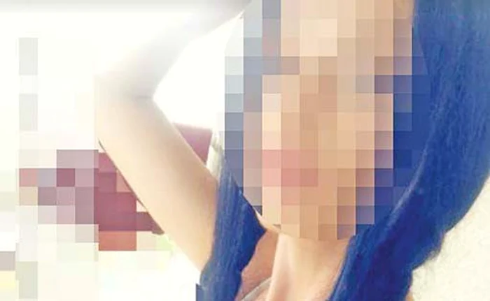 
    Elana trebuie  să plătească o chirie  de 3.400 de euro  pentru apartamentul  pe care îl are în  blocul-bordel  