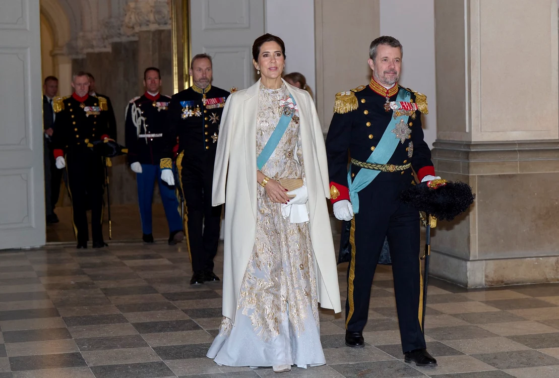 Regina Mary a Danemarcei în rochia purtată în Groenlanda. FOTO: Profimedia