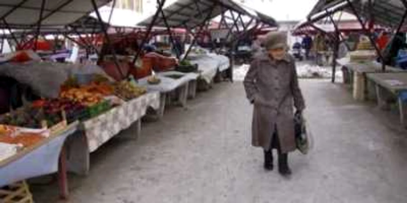 Cei care încalcă legea dau mare parte din încasări pe amenzi. 