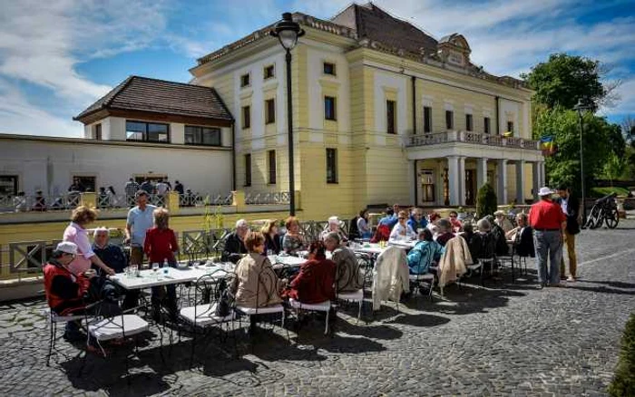 pensionari intalniri Sibiu FOTO Silvana Armat