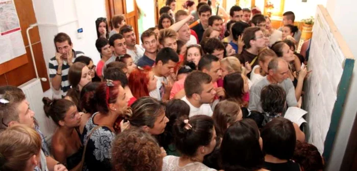 Rezultate Bacalaureat 2015, după 9 pe edu.ro. FOTO: Mediafax