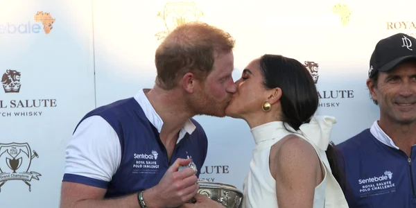 Prințul Harry și Meghan Markle foto profimedia (3) jpg