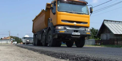 Târgovişte: Au dispărut craterele pe DN 72