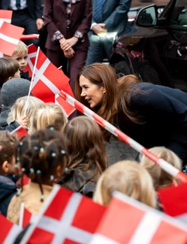 Regina Mary la un angajament regal