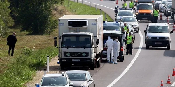 camion cu imigranti morti austria FOTO ARD