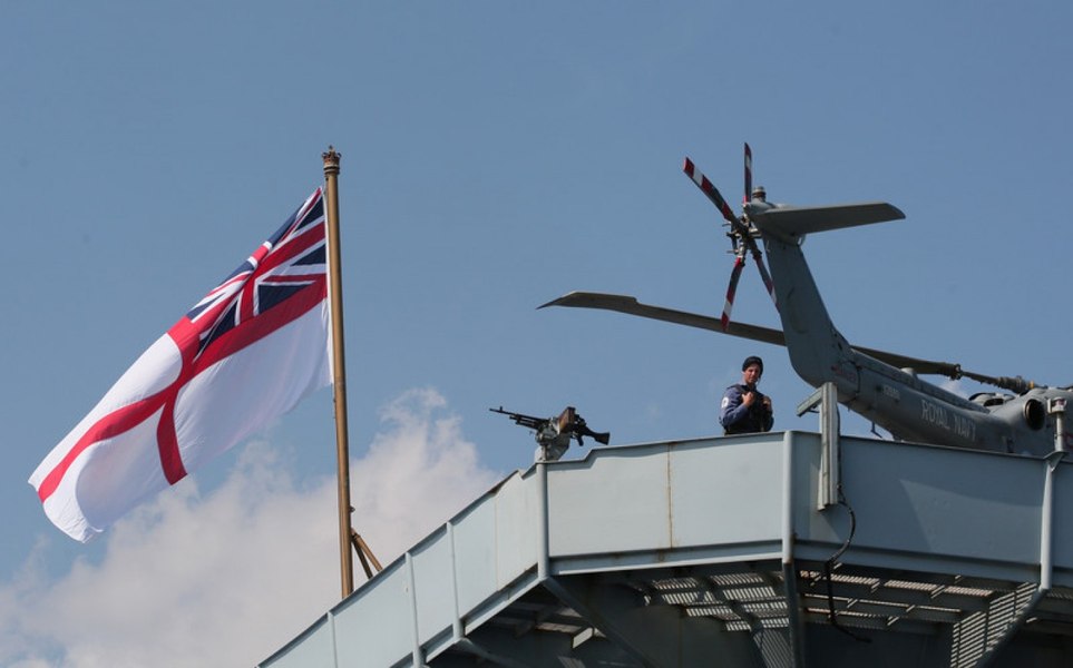 Marina britanică a vânat un submarin rusesc trei zile în Canalul Mânecii