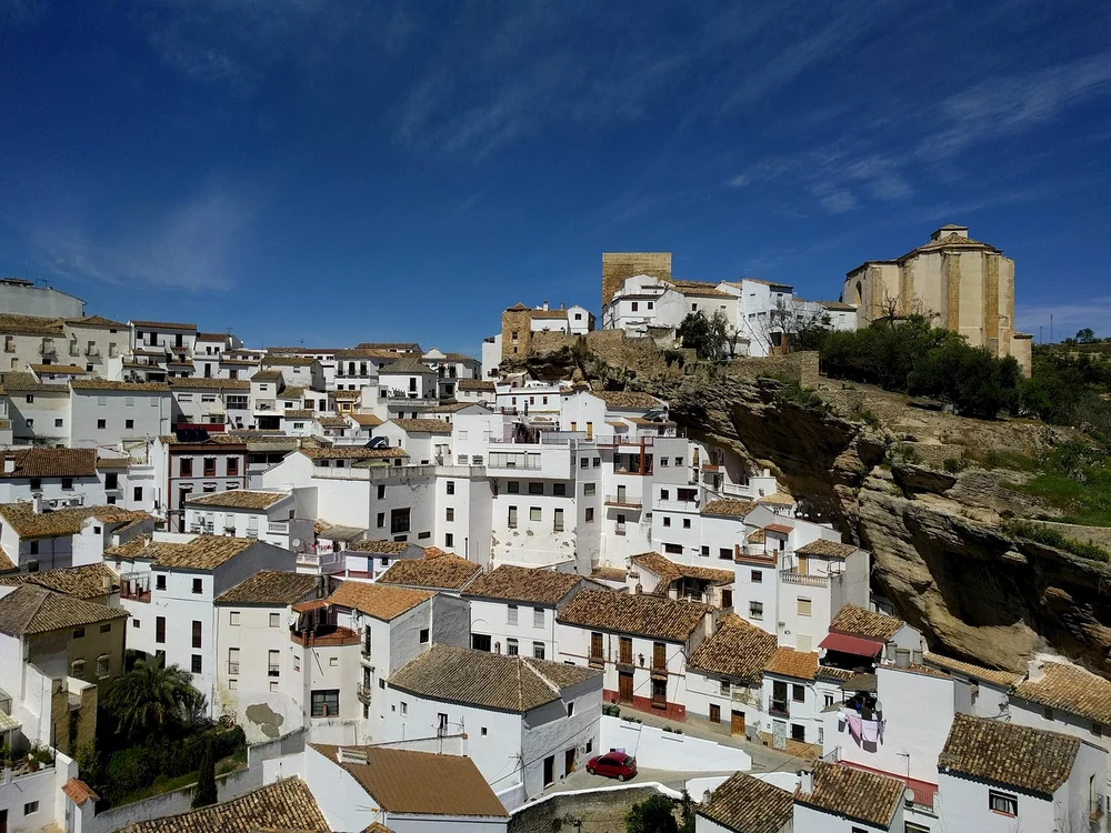Setenil de las Bodegas, orașul de sub stâncă / foto: Pixabay