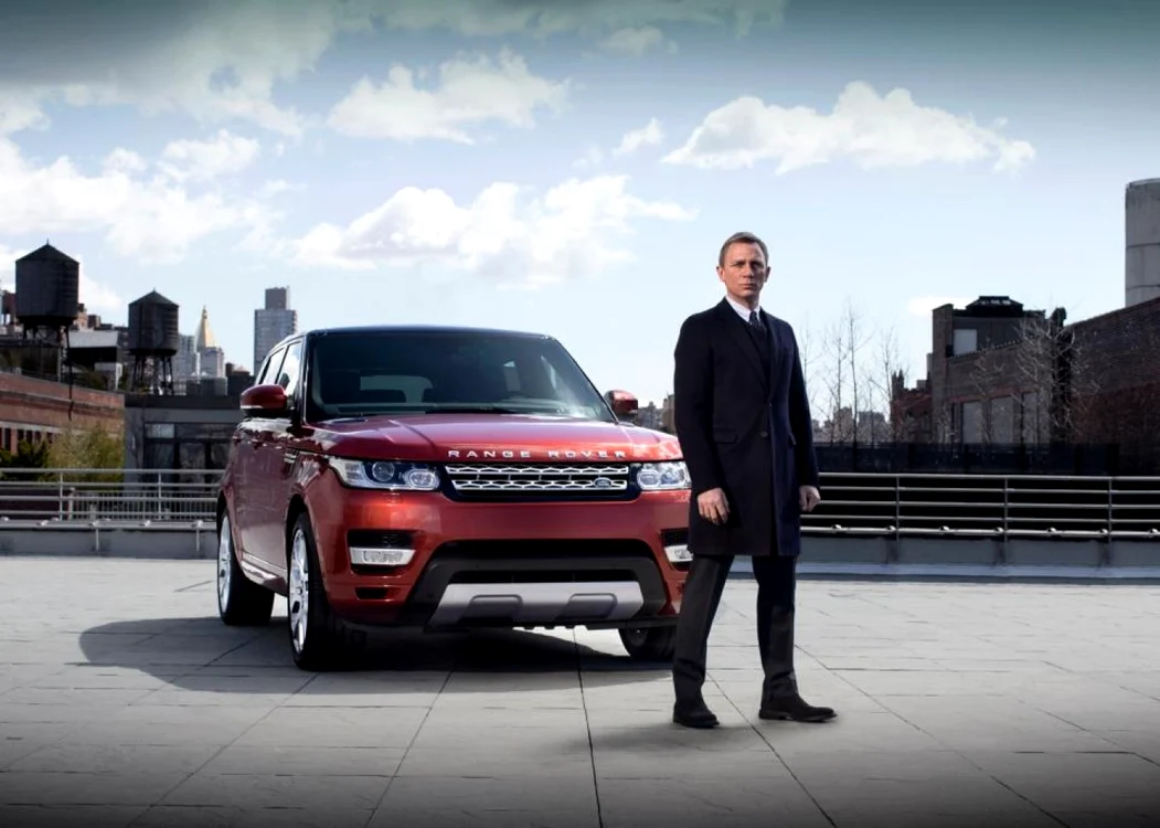 Daniel Craig este imaginea noului Range Rover Sport