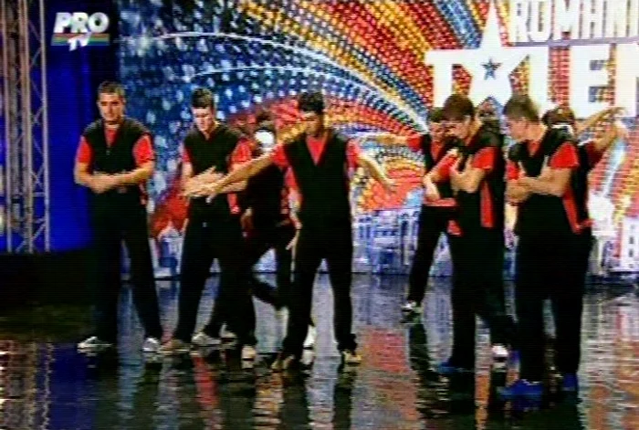 Andra, impresionată până la lacrimi de trupa „No Limit” (Foto: captură video Pro TV)