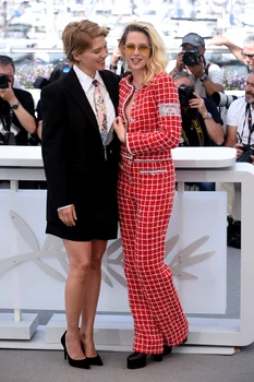 Kristen Stewart si Lea Seydoux Cannes (13) jpg