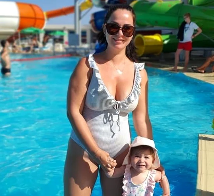 O creștinează pe micuța Maysa pe 13 septembrieFoto: Arhiva personală