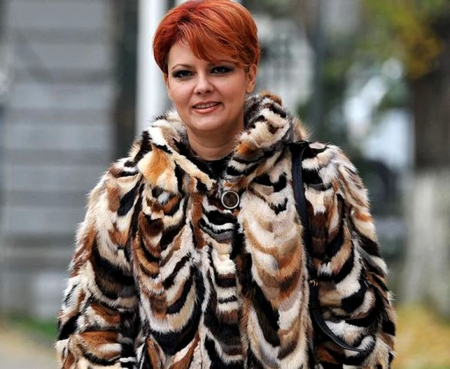 
    Ministrul Muncii are ca pasiune shopping-ulFoto: captură Realitatea TV  