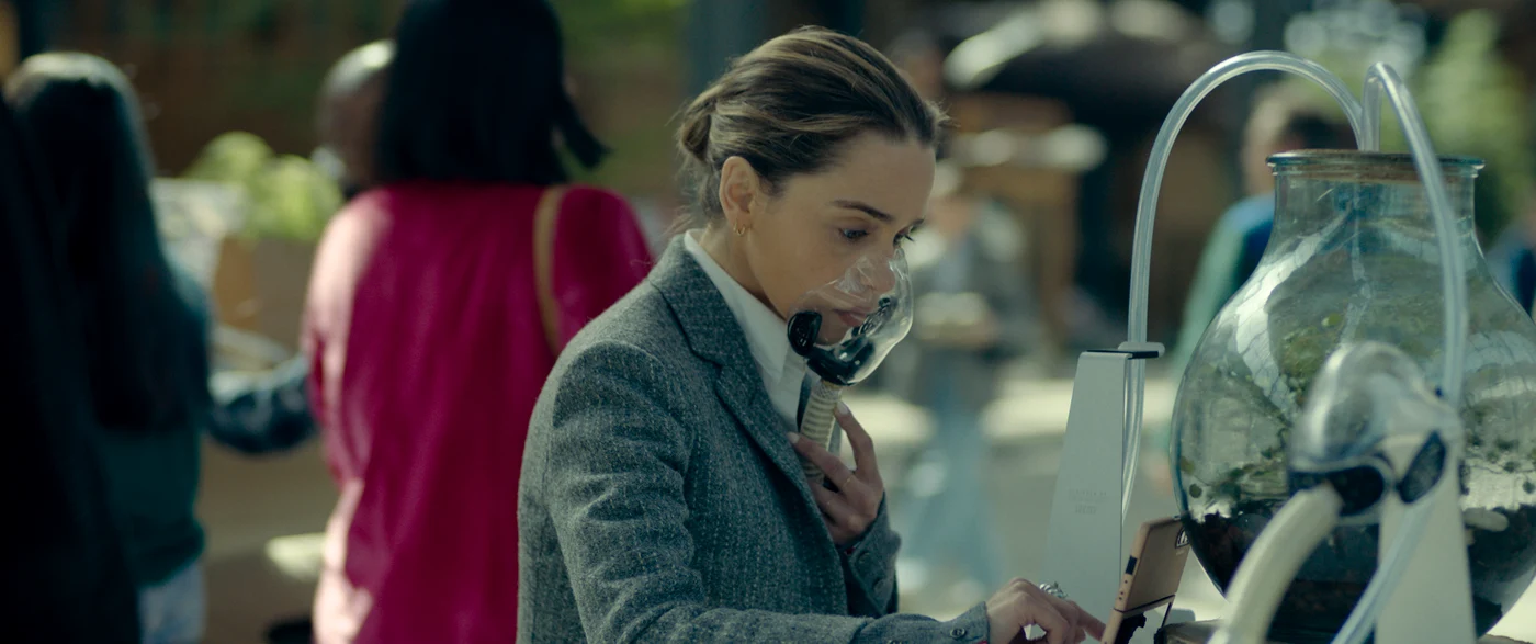 "The Pod Generation", un sci-fi romantic cu Emilia Clarke