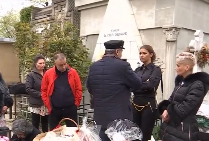 
    Anamaria Prodan a ajuns în urmă cu puţin timp la Cimitirul Bellufoto: captură video Antena Stars  