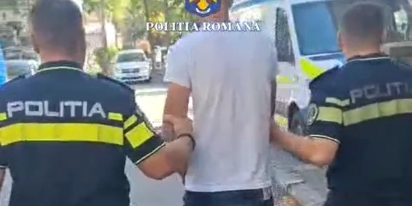 Un bărbat de 25 de ani, dat în urmărire internaţională pentru mai multe infracţiuni grave, printre care tentativă de omor asupra unui poliţist italian, a fost capturat de poliţiştii din Olt.