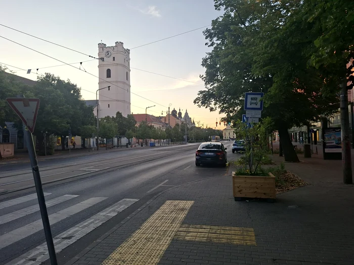 Turnul cu ceas din Debrecen