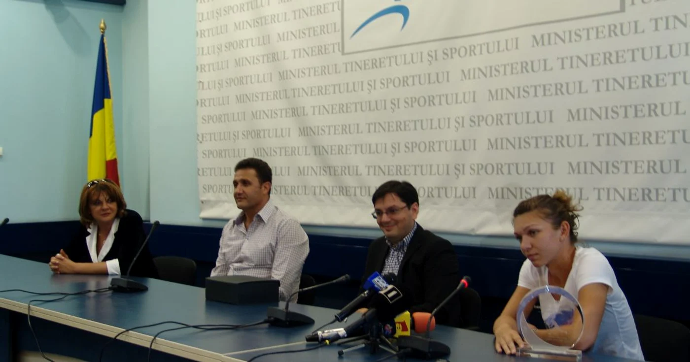 Simona Halep a uimit lumea tenisului feminin prin prestaţiile sale în 2013 FOTO MTS