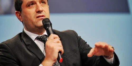 Radu Miruţă  foto Facebook Radu Miruţă jpg