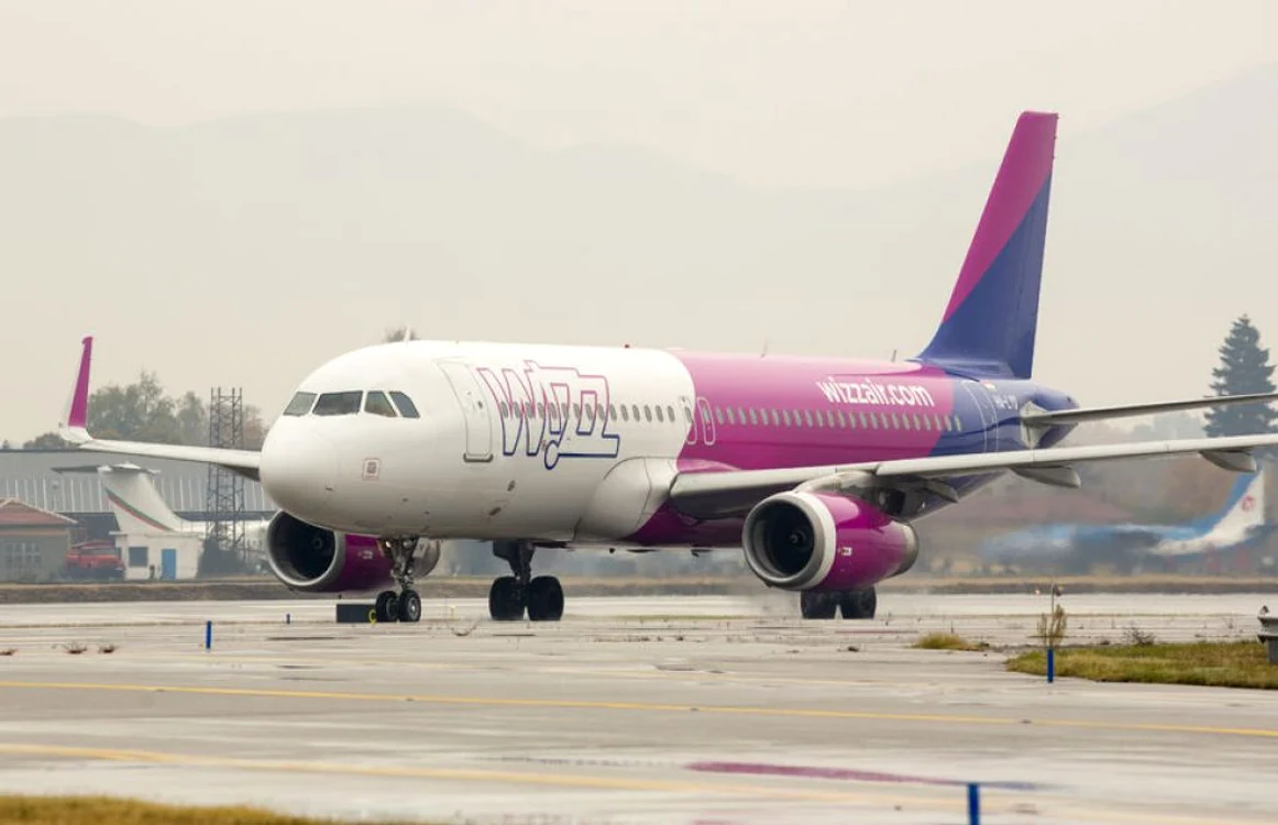 Wizz Air ia măsuri împotriva epidemiei de coronavirus FOTO 12 RF