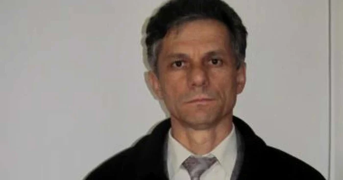 Bărbatul vrea să-şi manifeste nemulţumirea faţă de justiţia din Gorj