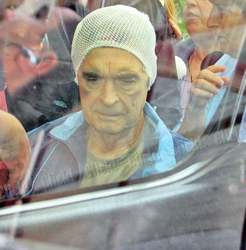 Iurie Darie a suferit recent o intervenţie chirurgicală prin care i s-a implantat un sistem de drenare a apei din creier