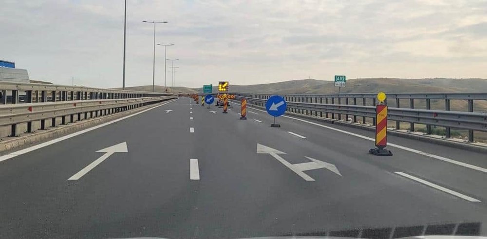 Restricții de circulație pe A10: s-a surpat o porțiune de drum în apropiere de Turda