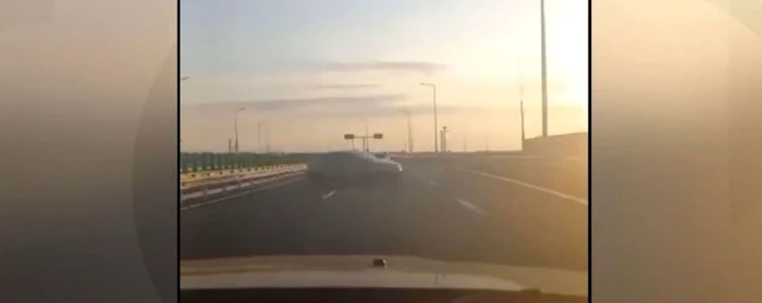 Momentul în care șoferul imprudent intoarce mașina FOTO captură video