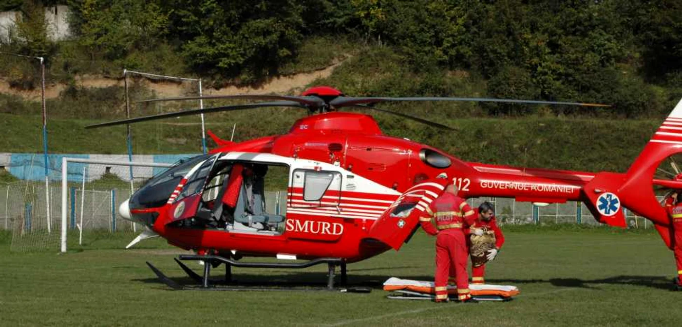 Elicopterul SMURD a ajuns prea târziu la locul accidentului... (FOTO: Adevărul)