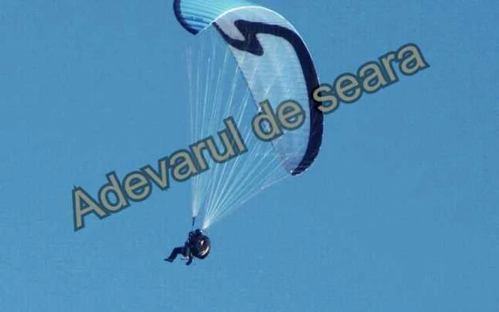 Intrarea în Braşov de la Bunloc, văzută din parapantă