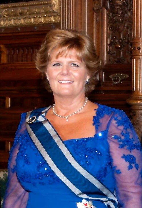 Principesa Elena este mama fostului Principe Nicolae jpeg