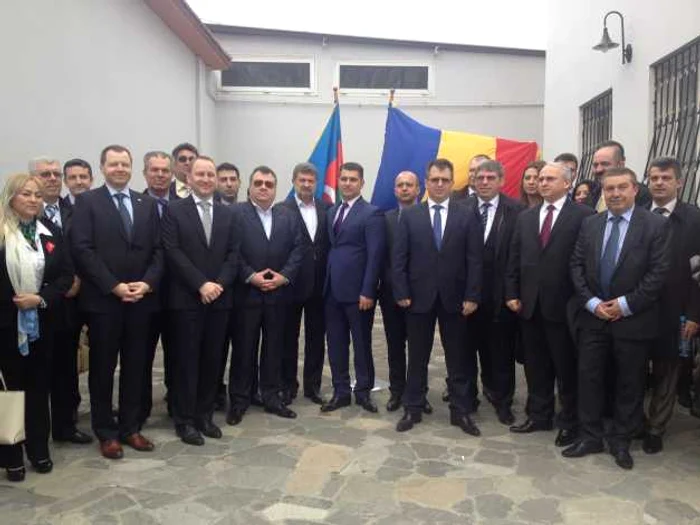 camera bilaterala de comert azerbaidjan romania poza de grup