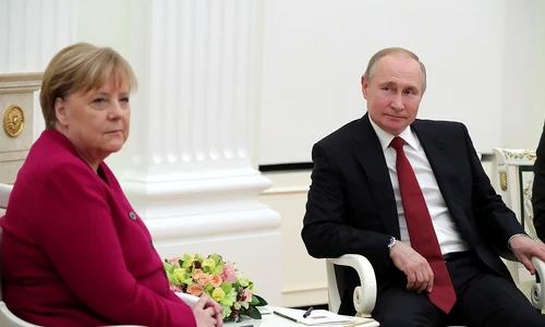 Angela Merkel și Vladimir Putin (foto: kremlin.ru)