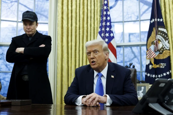 Elon Musk și Donald Trump în Biroul Oval FOTO SHUTTERSTOCK