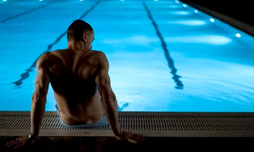 skyfallbondempflphoto poolbig01 jpeg