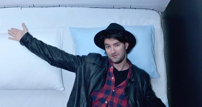 Smiley a fost invitat la vizionarea filmului "Poveste de dragoste"Foto: Facebook/Gelu Olteanu