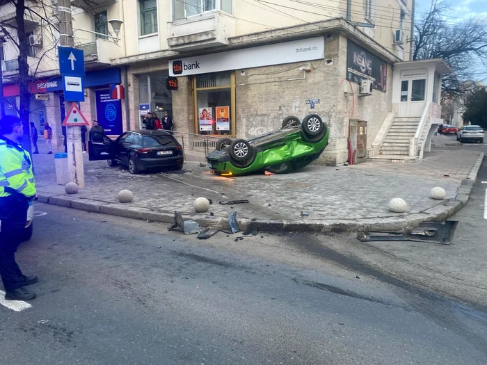 Accident în centrul Galațiului FOTO: ISU