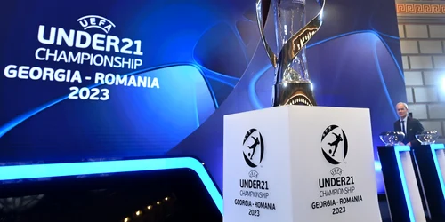 Trofeul Campionatului European de tineret FOTO Mediafax 