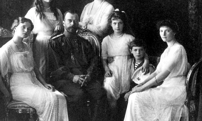 VIDEO: Sfârşitul ţarilor  România şi Rusia în 1917   dezbatere Historia la Adevărul Live jpeg