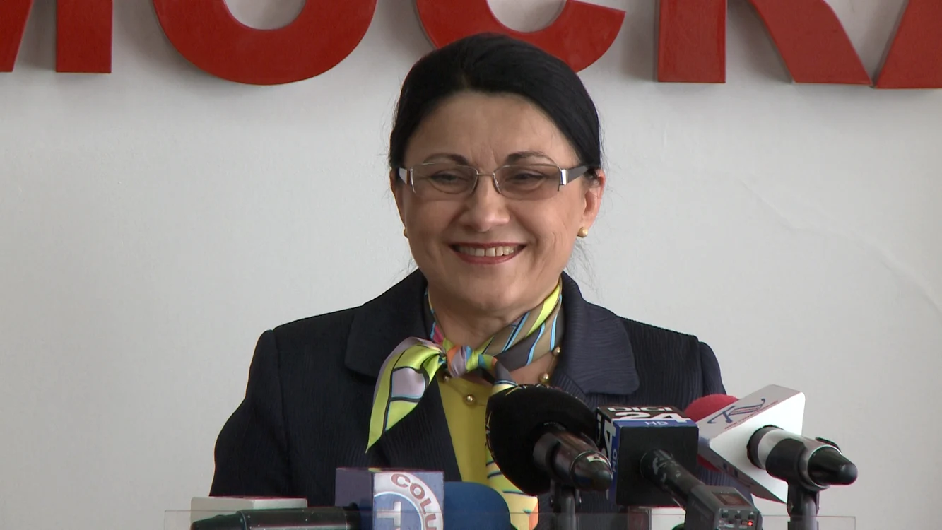 Ministrul Educaţiei, Ecaterina Andronescu