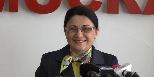 Ministrul Educaţiei, Ecaterina Andronescu