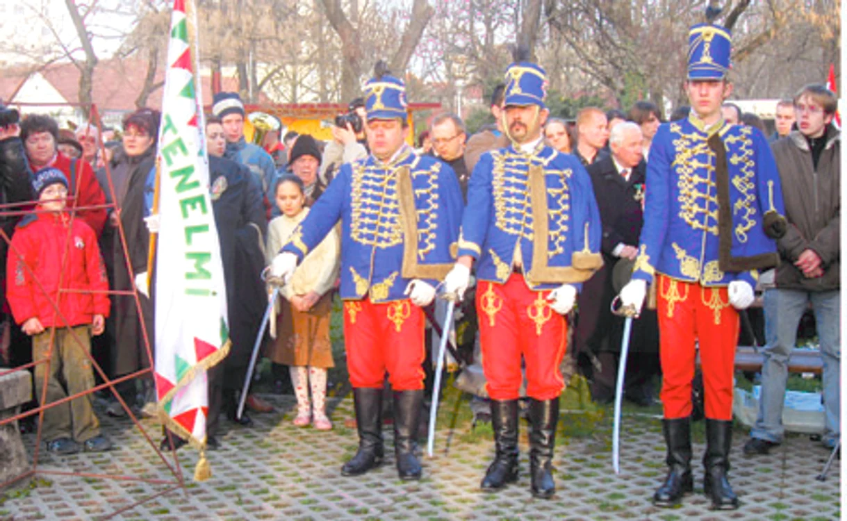 Husarii vor defila şi în acest an la Miercurea Ciuc FOTO Arhivă