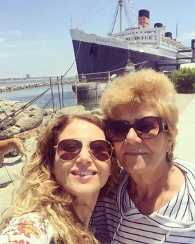 Anamaria și mama ei