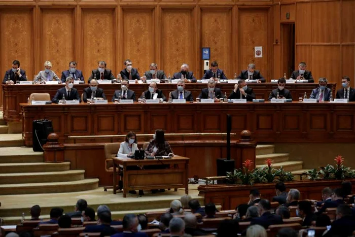 Desemnare premier Florin Cîţu - vot parlament / FOTO Inquam Photis / George Călin / 23 dec 2020